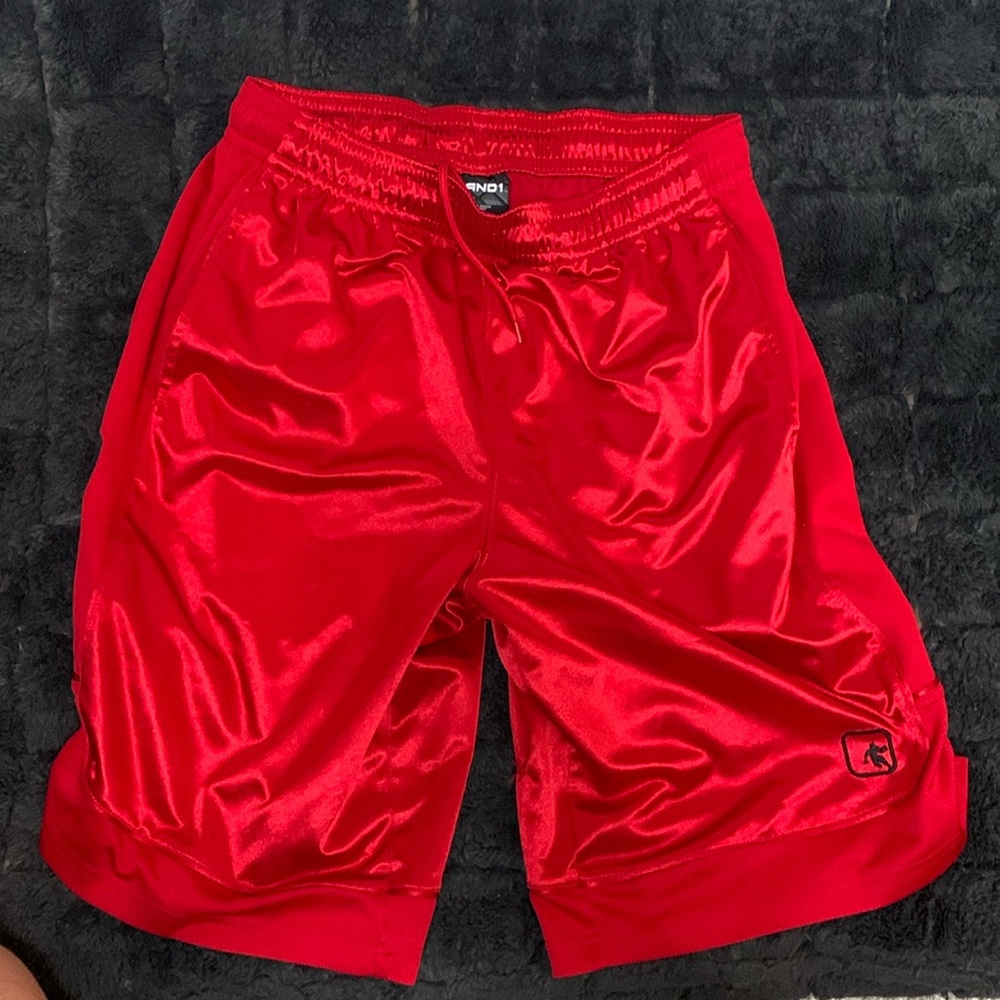 And1 red basketball shorts men’s size medium 11” inseam